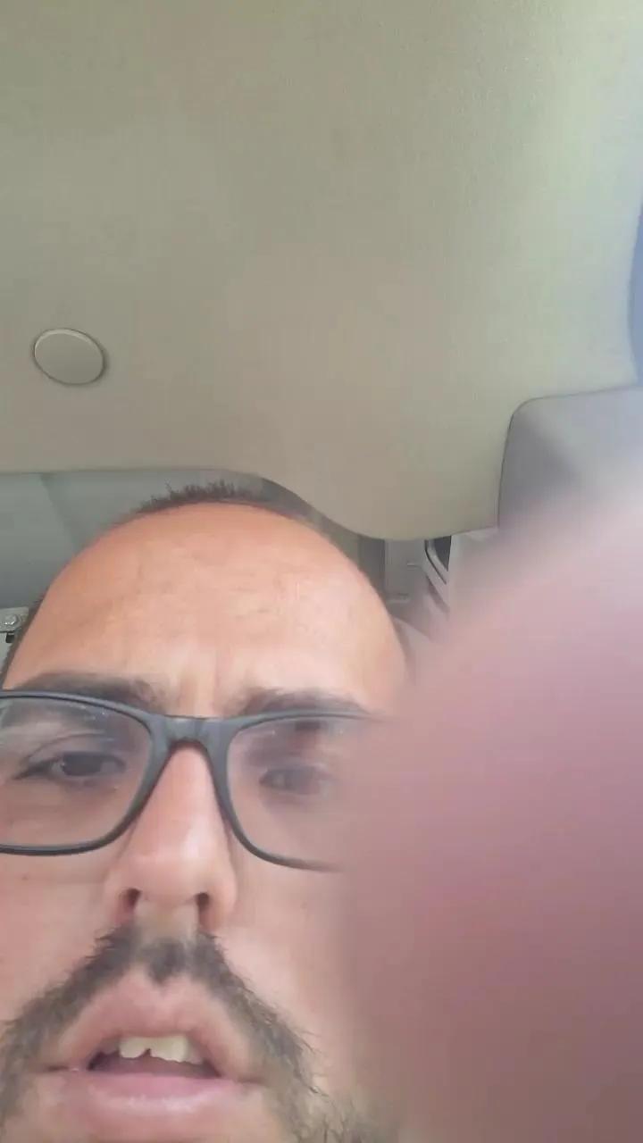 Offline Joshissingle31 on Cam4