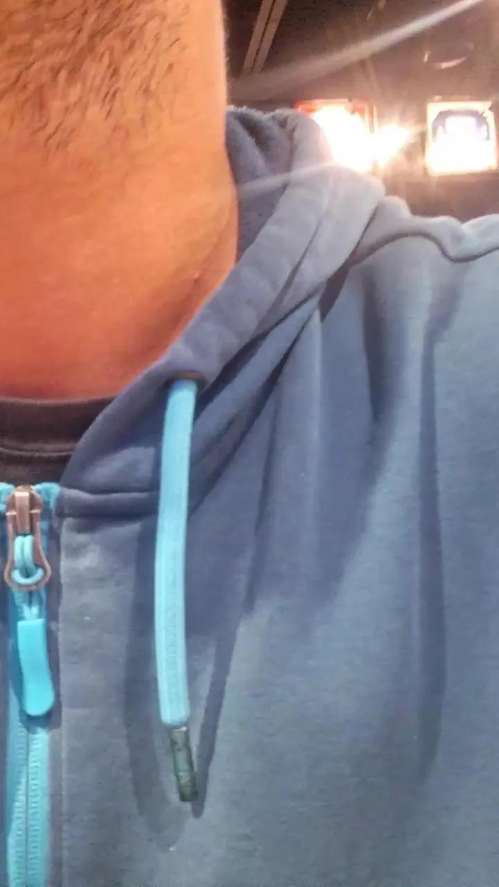 Offline Joshissingle31 on Cam4