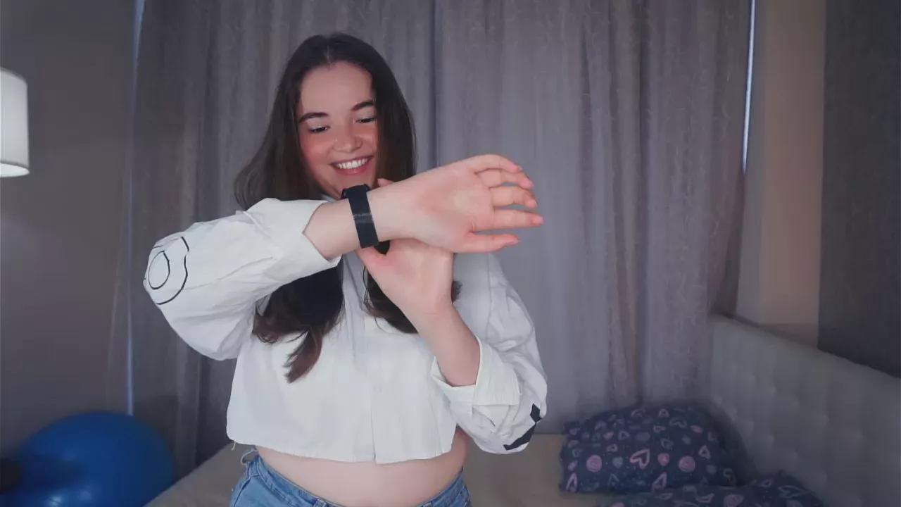 Offline JulianaBlow on Cam4