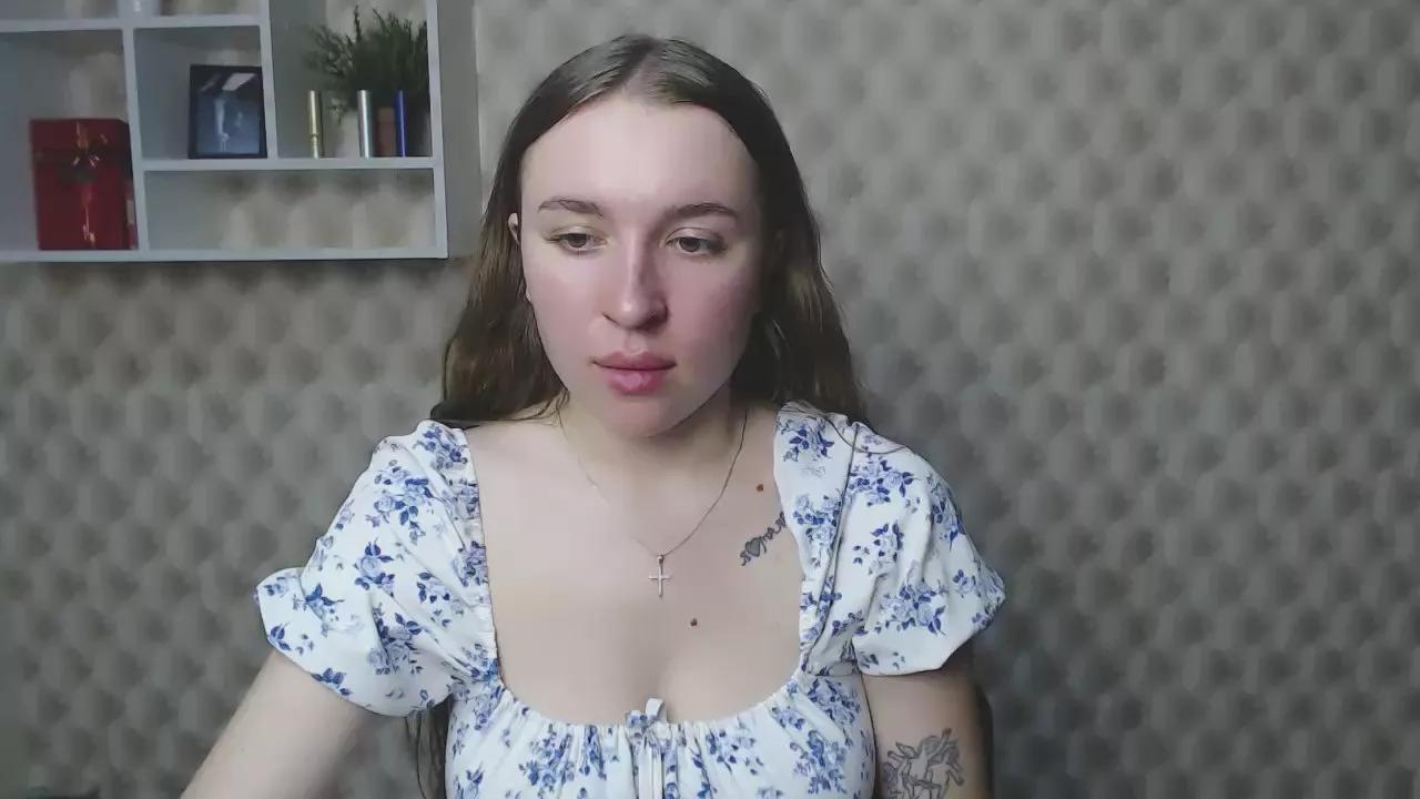 Offline JuliLa_ on Cam4