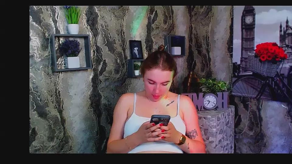 Offline JuliLa_ on Cam4