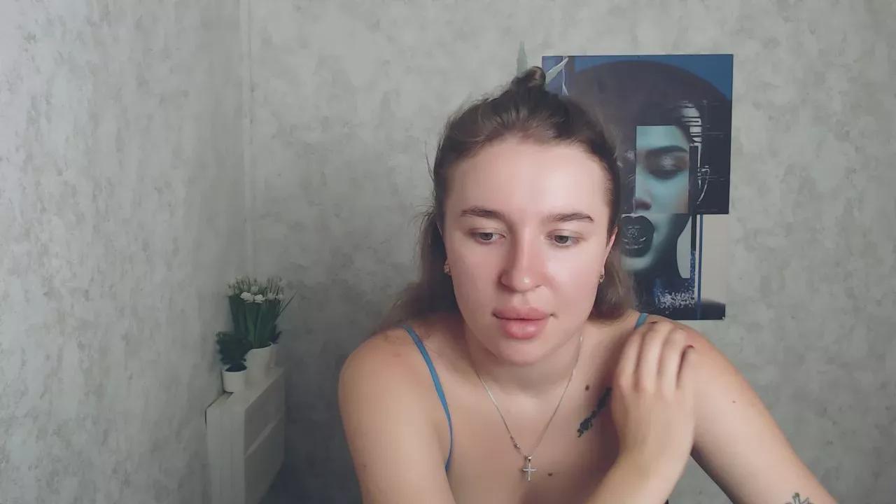 Offline JuliLa_ on Cam4