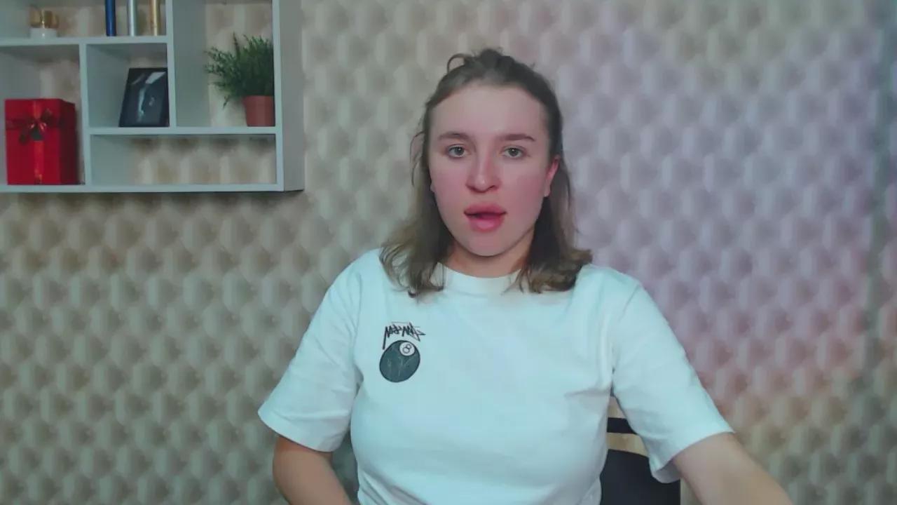 Offline JuliLa_ on Cam4