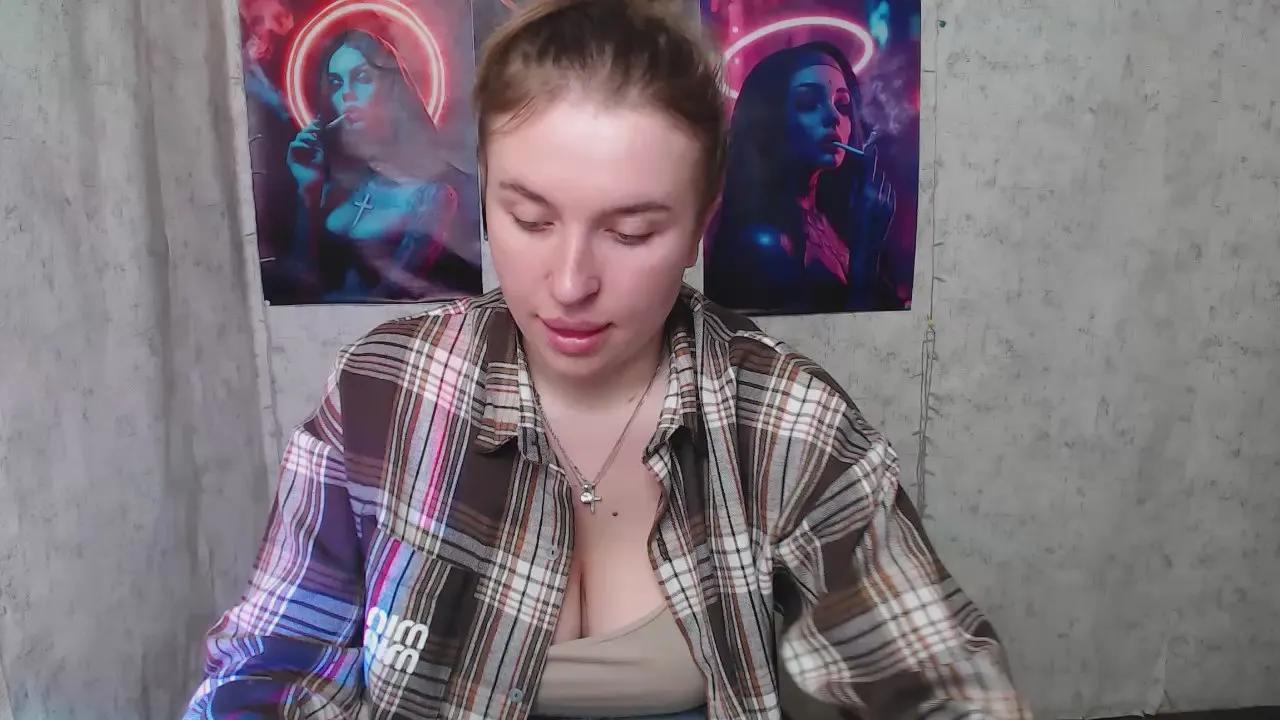 Offline JuliLa_ on Cam4