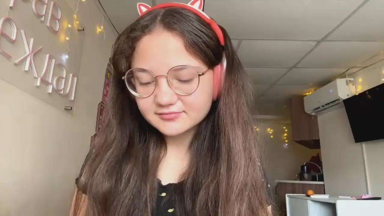 Offline KanishaUyetake on Cam4