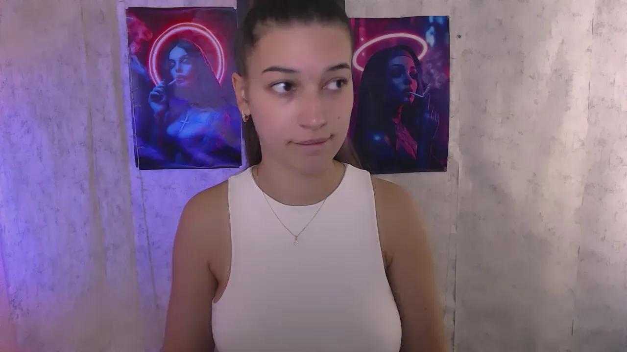 Offline KarolinadDream on Cam4