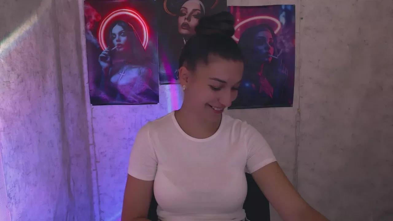 Offline KarolinadDream on Cam4