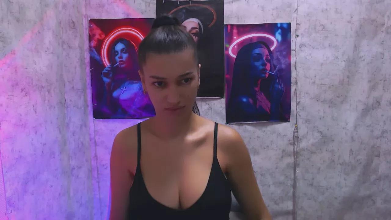 Offline KarolinadDream on Cam4