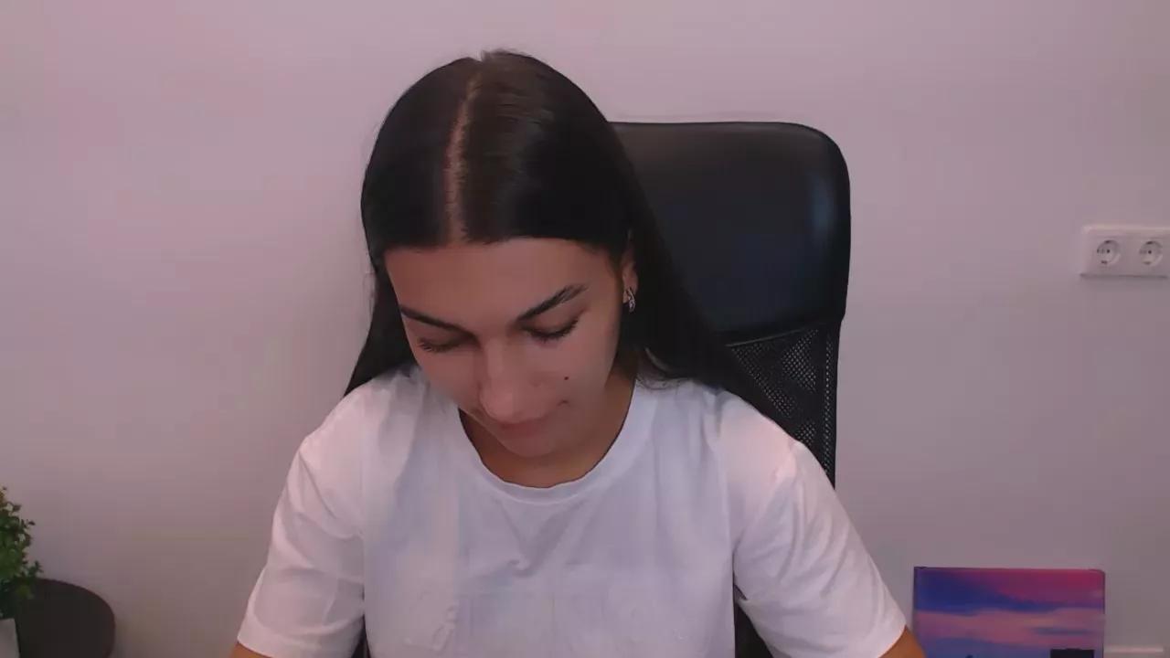 Offline KarolinadDream on Cam4