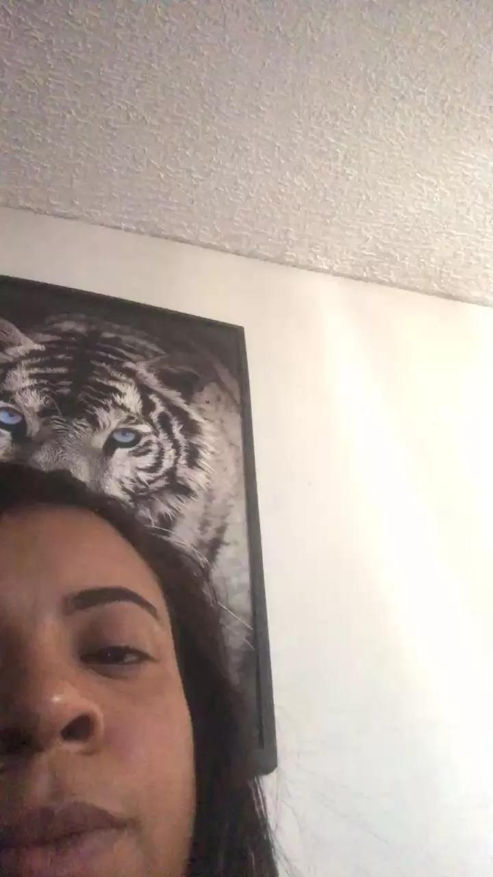 Offline Kimberlyangel on Cam4