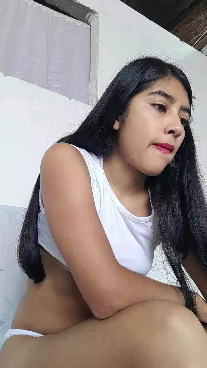 Offline Kleo99 on Cam4