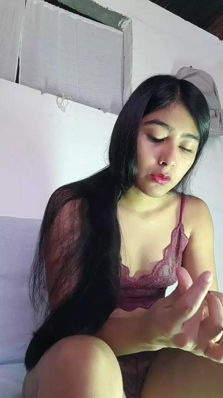 Offline Kleo99 on Cam4