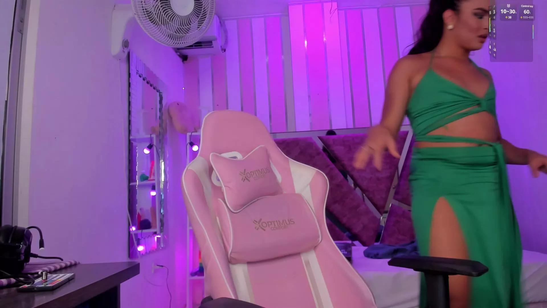 Offline KylieVictoria_ on Cam4