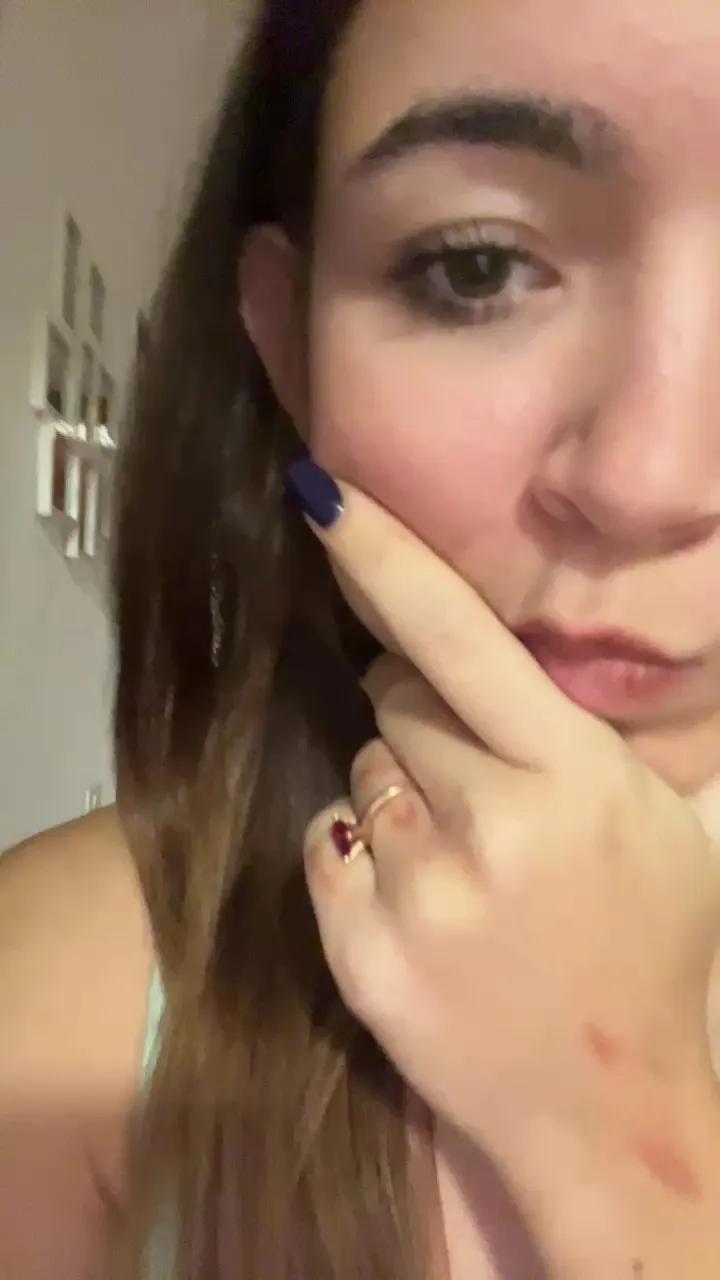 Offline lalla31 on Cam4