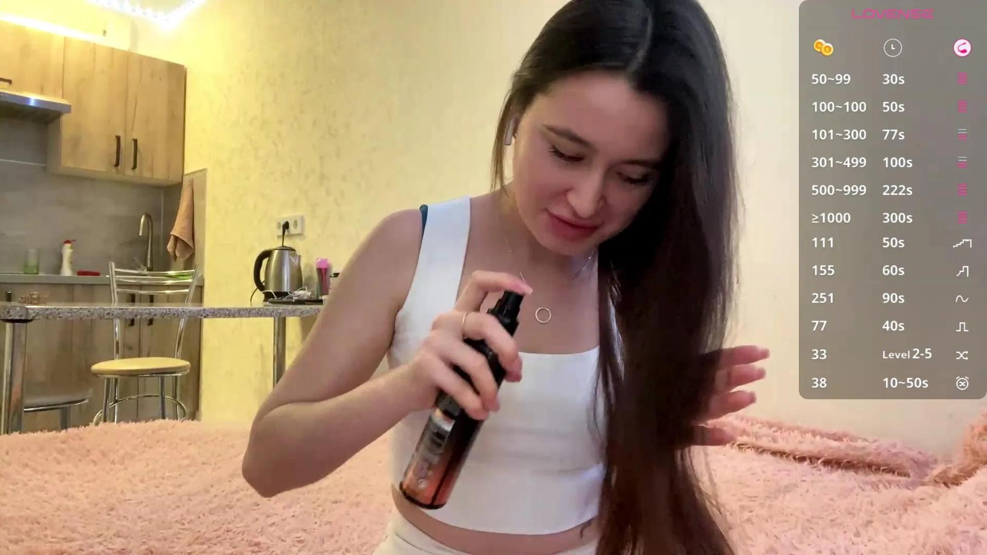 Offline LeilaBurnard on Cam4