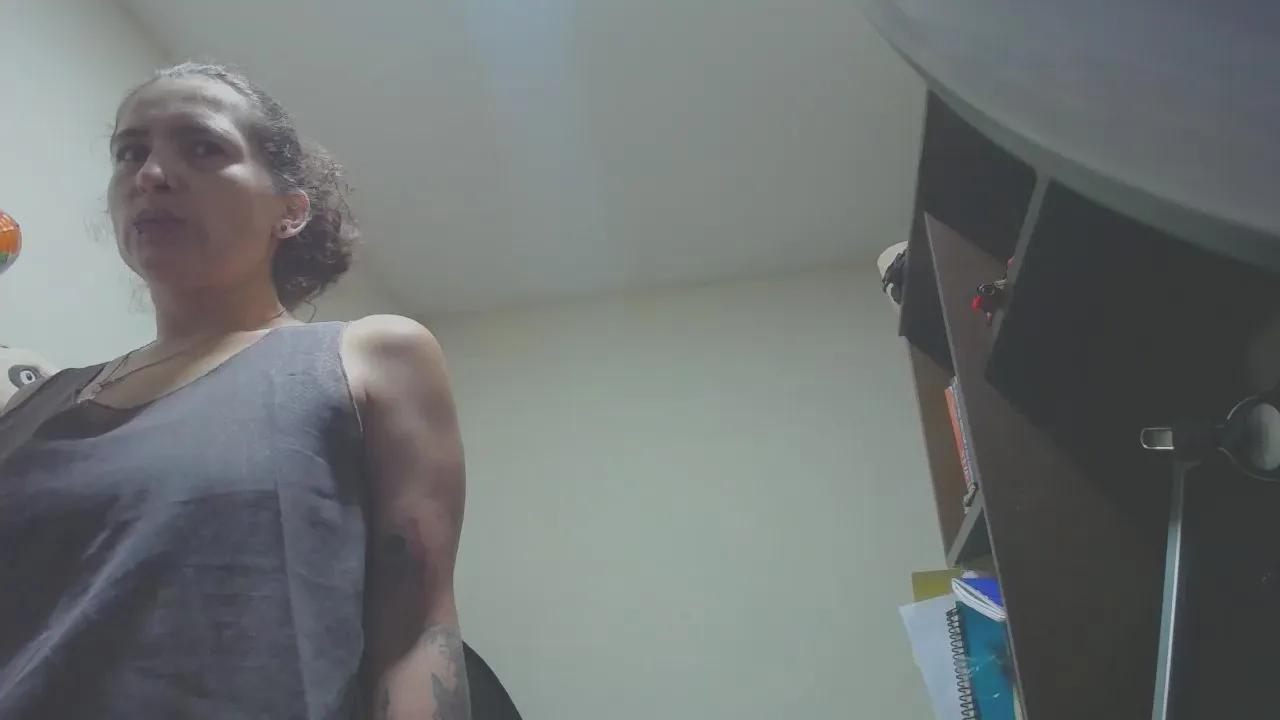 Leyla_Horny_Bg on Cam4 