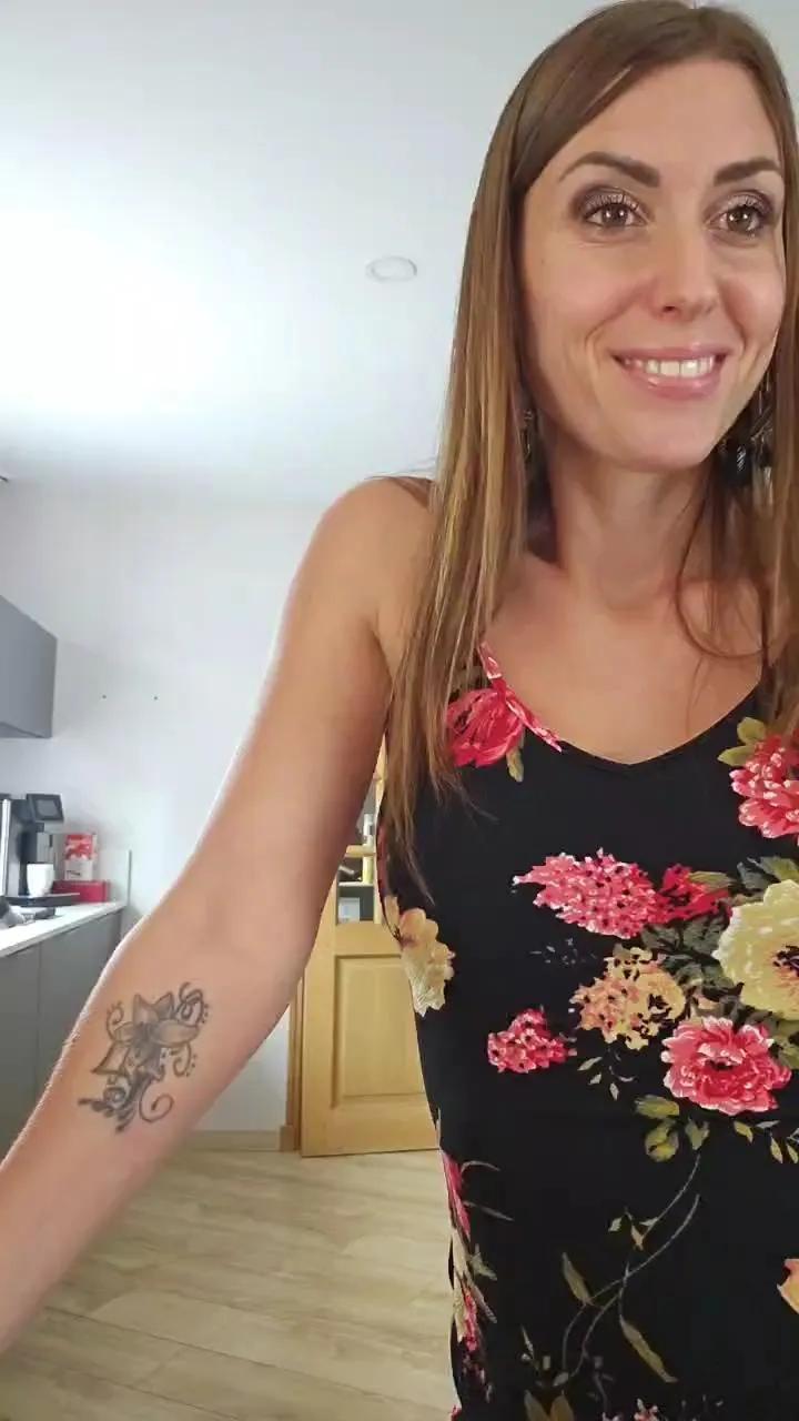 Offline Lib_ertine3232 on Cam4