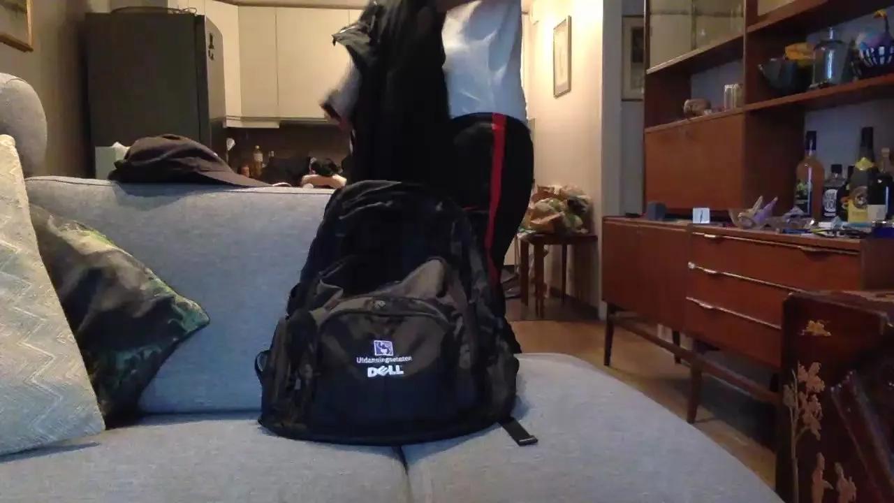 Offline likescock5 on Cam4