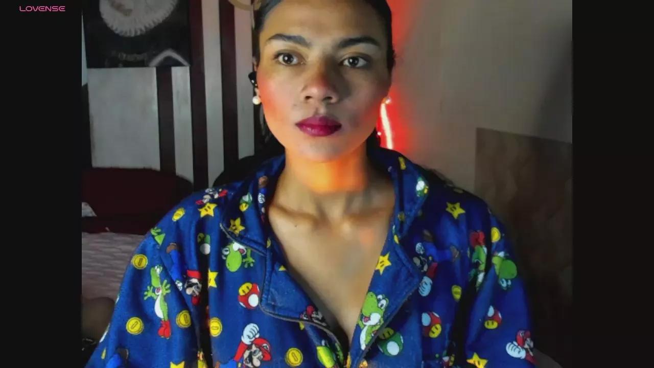 Offline LilithMooree on Cam4