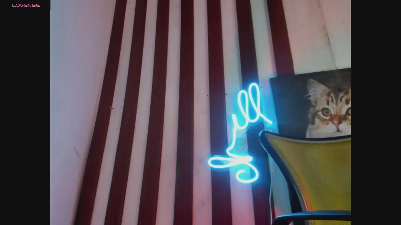 Offline LilithMooree on Cam4