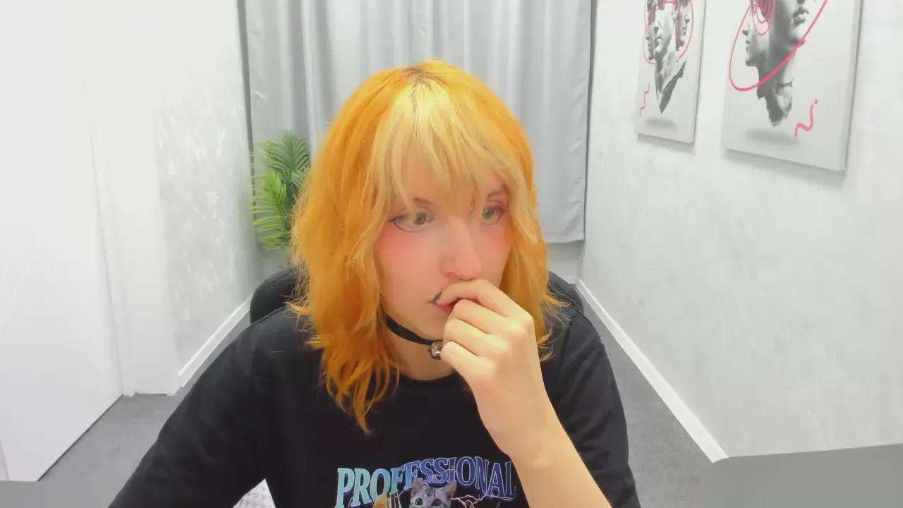 Offline Little_Chips on Cam4