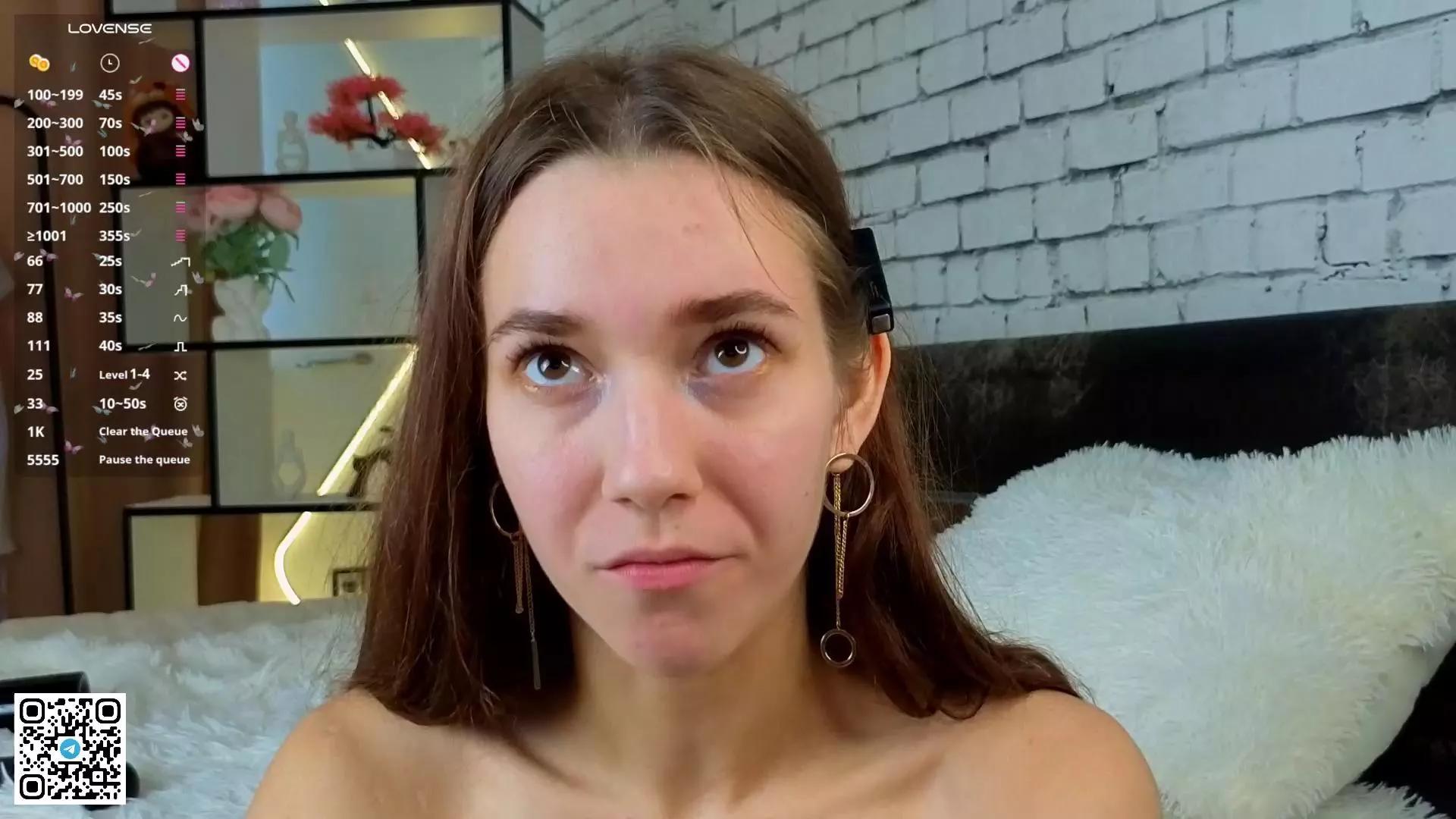 Offline LoraGriff on Cam4