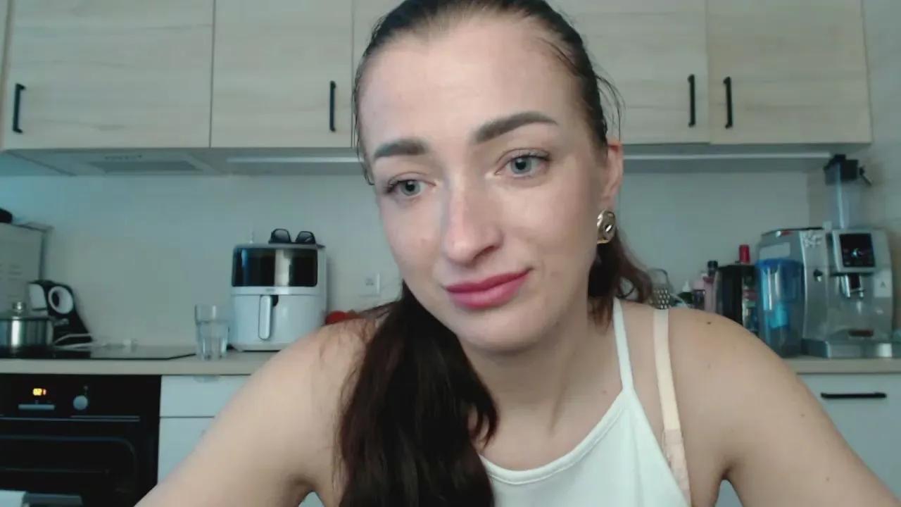 Offline LorenneAngel on Cam4