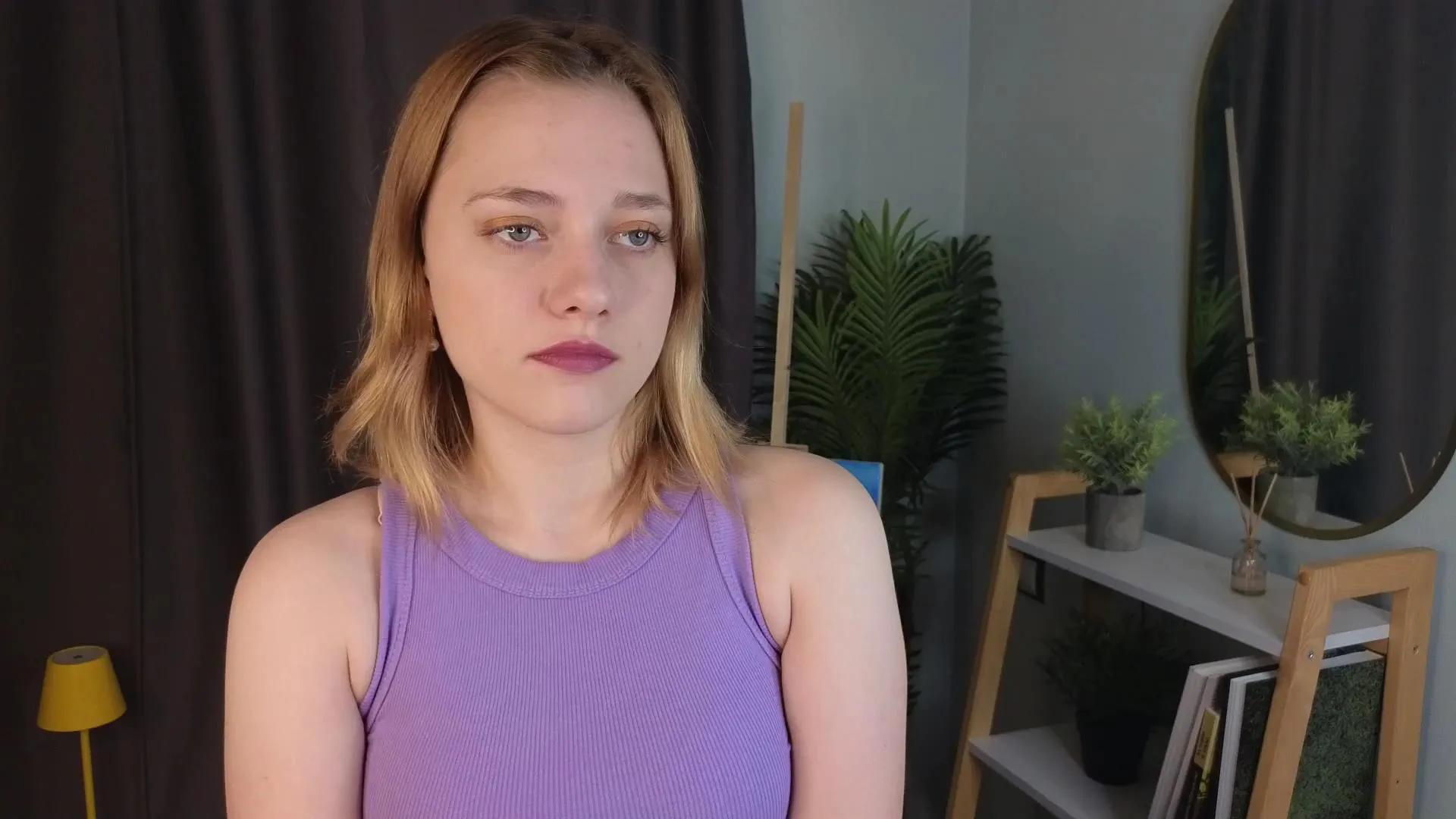 LottieSifontes on Cam4 