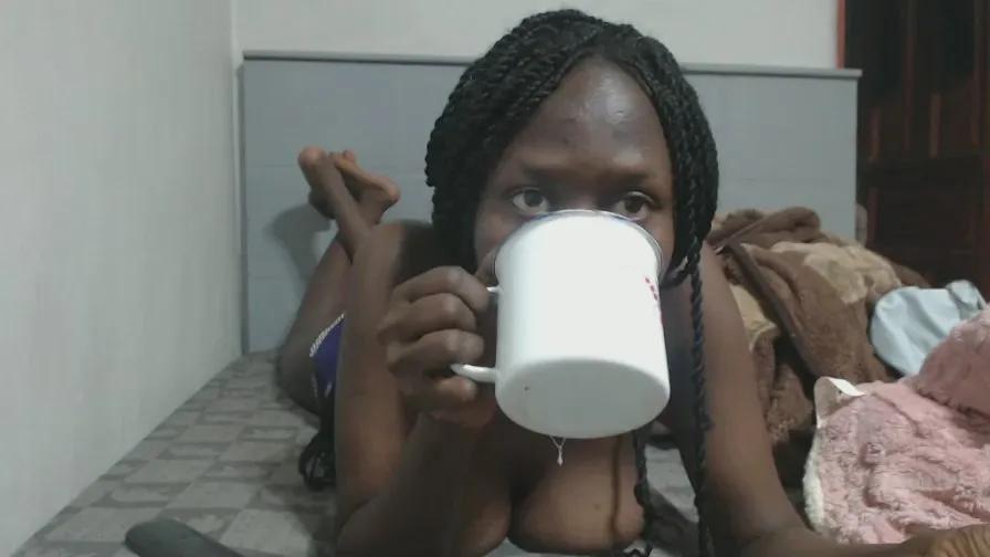 Offline LovedKatie on Cam4