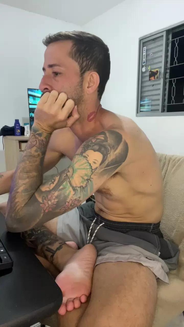 Offline Lucasjandre on Cam4