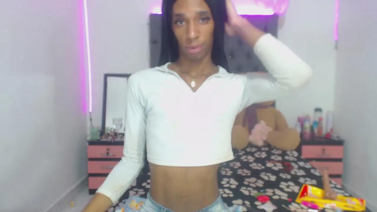 Offline lucianadolll on Cam4