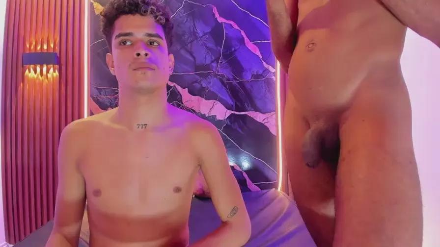 Offline Lucky_boys_ on Cam4