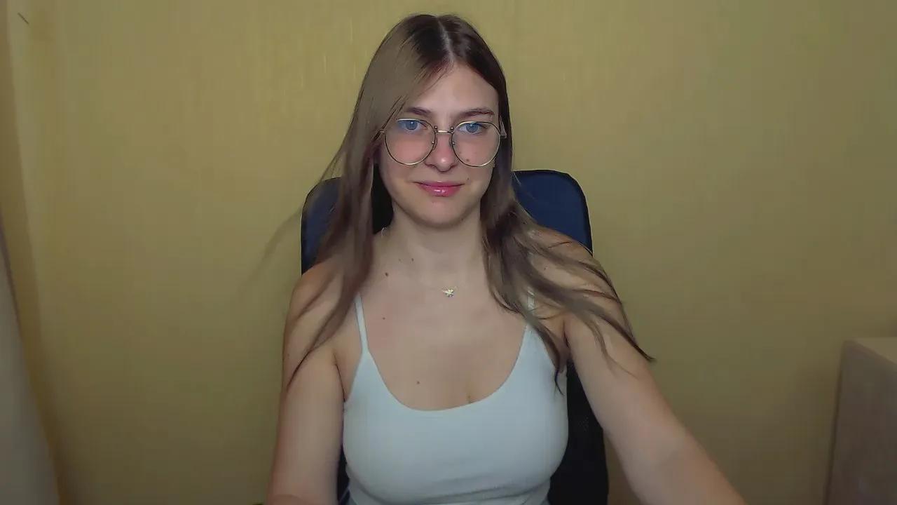 Offline Luna_Lush_ on Cam4