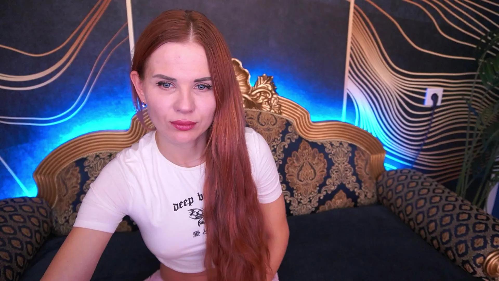 Offline LunaLicks on Cam4