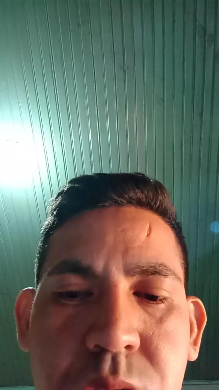 Offline marcosmauu1 on Cam4