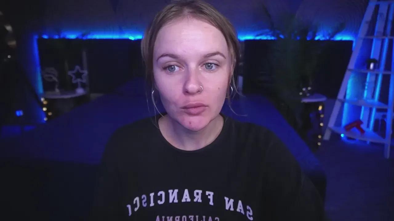 Offline MaribelRiverr on Cam4