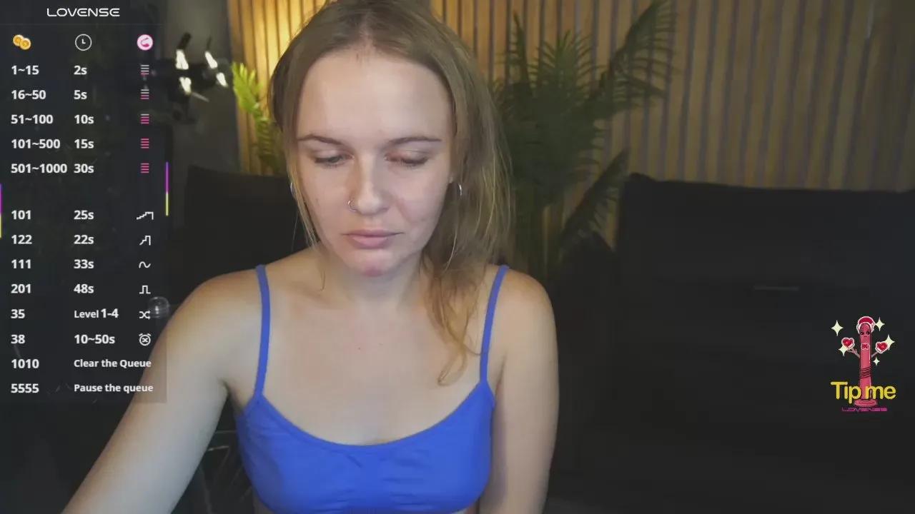 Offline MaribelRiverr on Cam4