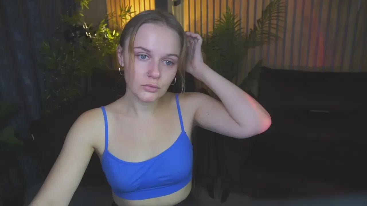 Offline MaribelRiverr on Cam4