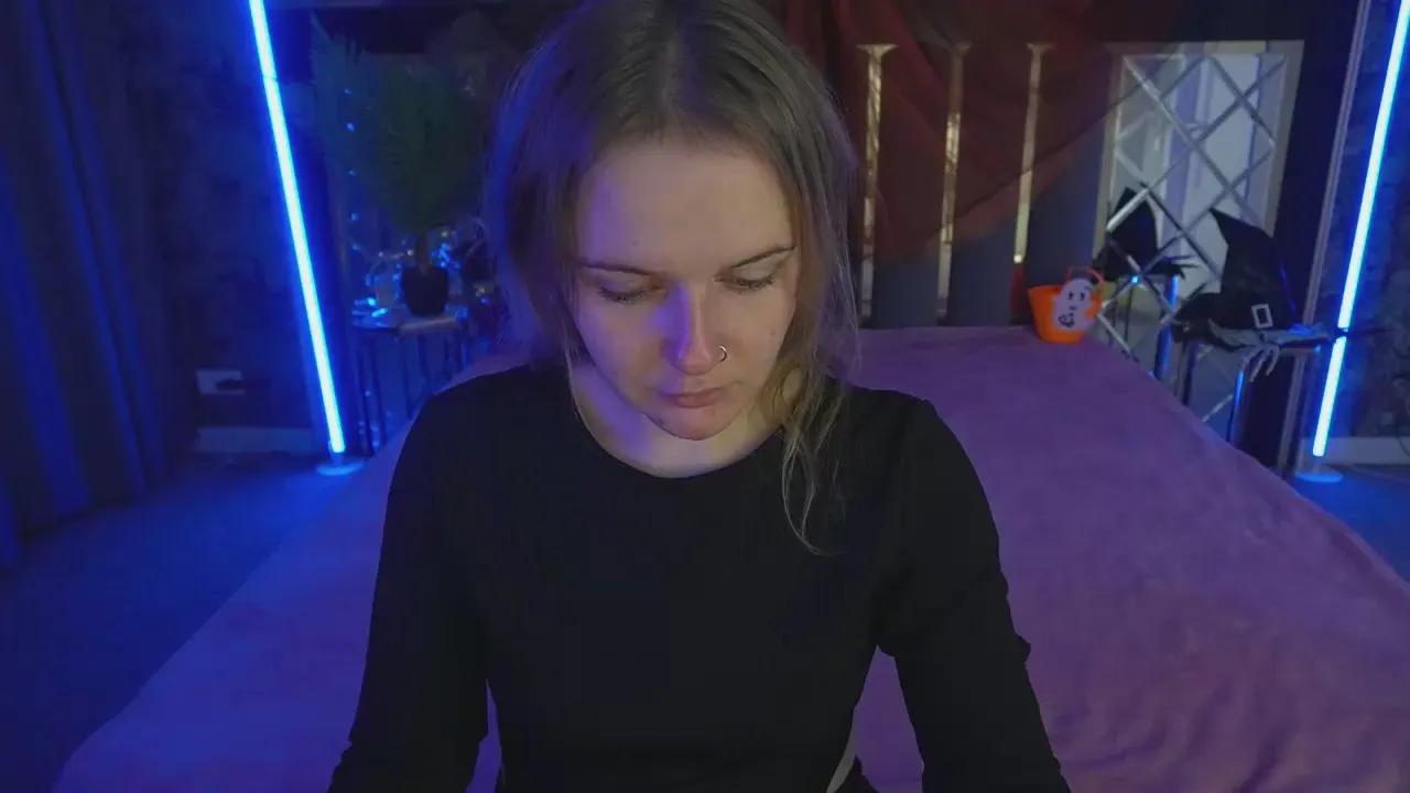 Offline MaribelRiverr on Cam4