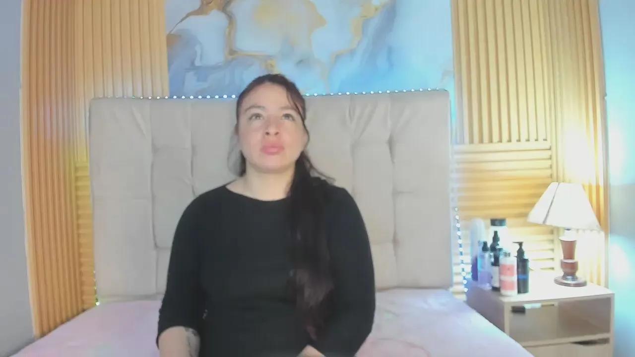 Offline miadoll303av on Cam4