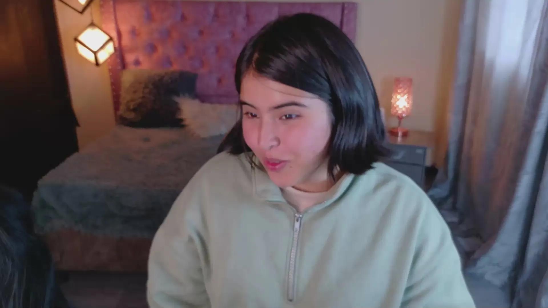 Offline michell_petty01 on Cam4