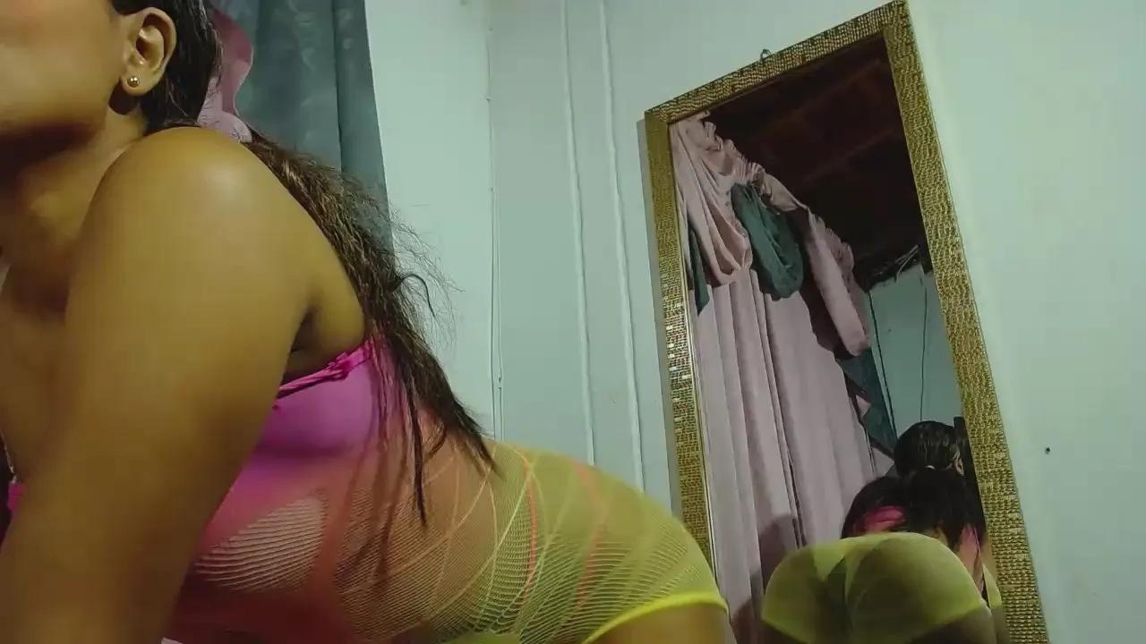 Offline MIELSQUIRT on Cam4