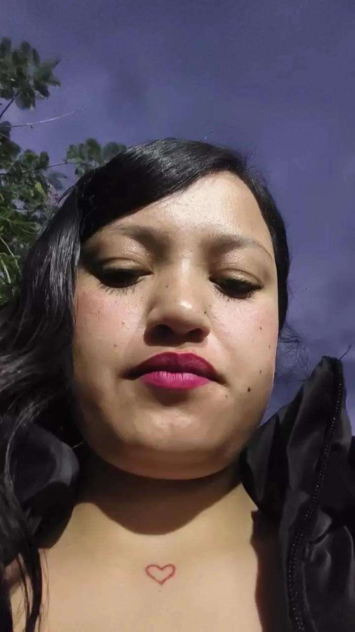 Offline mila_hot1 on Cam4