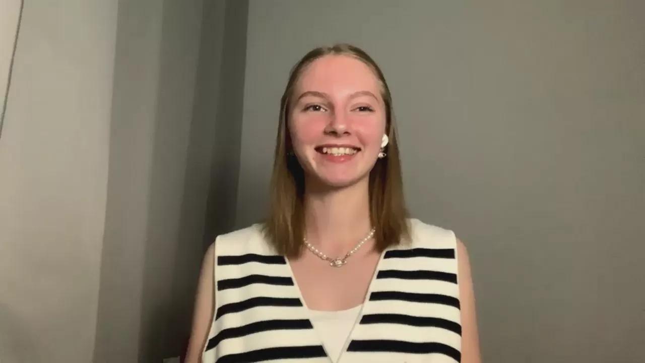 Offline MildredBoschee on Cam4