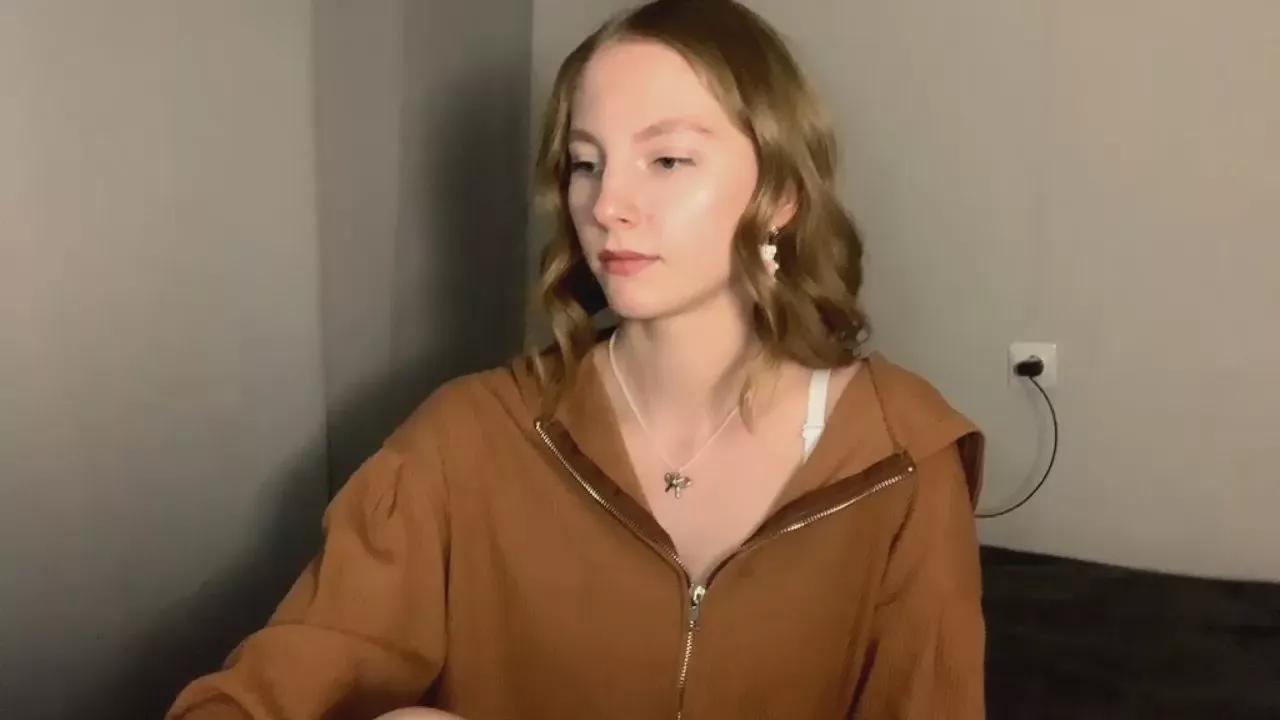 Offline MildredBoschee on Cam4