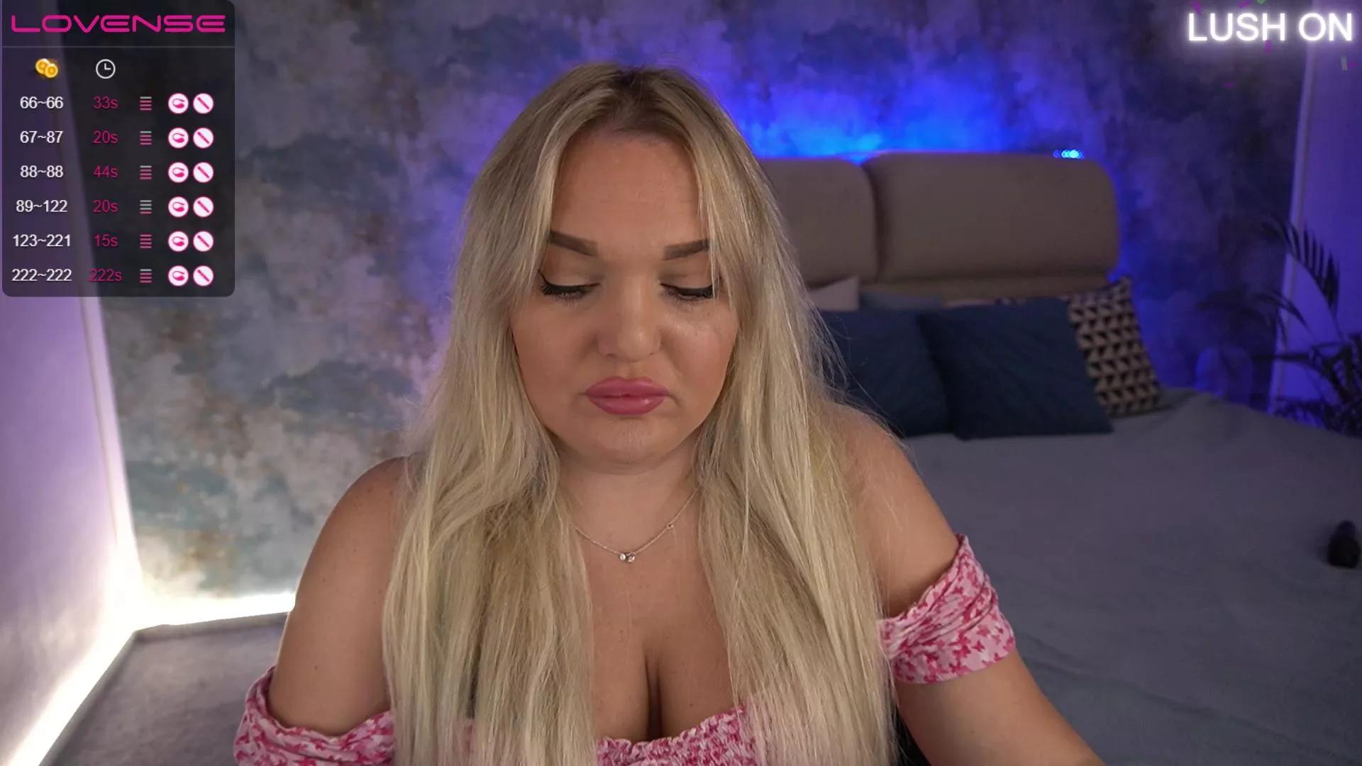 Offline MissMissyy on Cam4