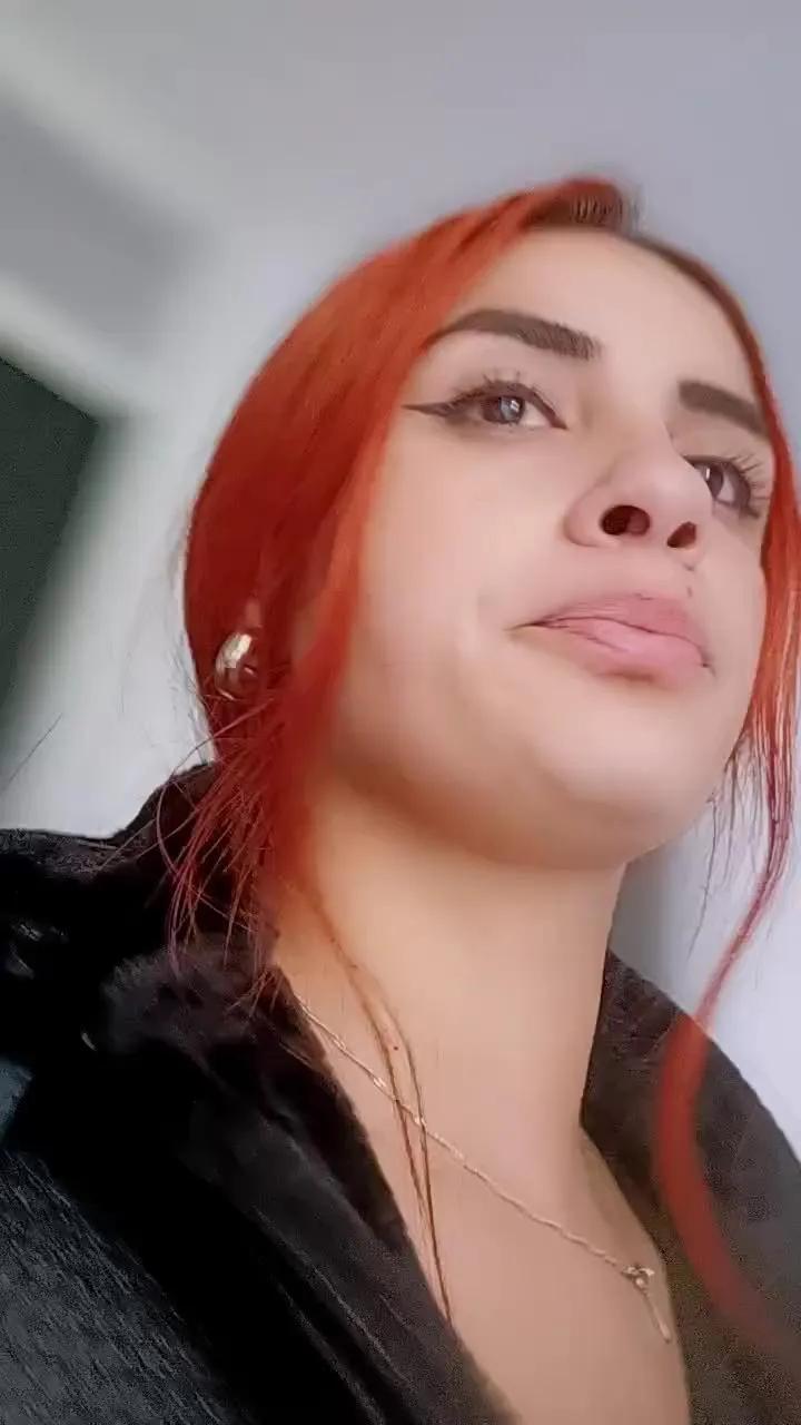 Offline MissTokio on Cam4