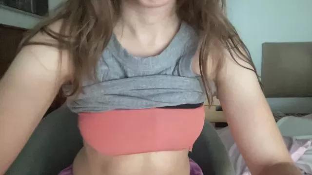 Offline monella2004 on Cam4