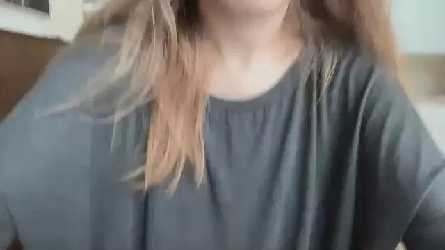 Offline monella2004 on Cam4