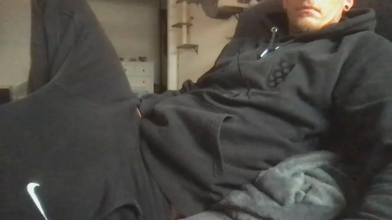 Offline Mr_02_93 on Cam4